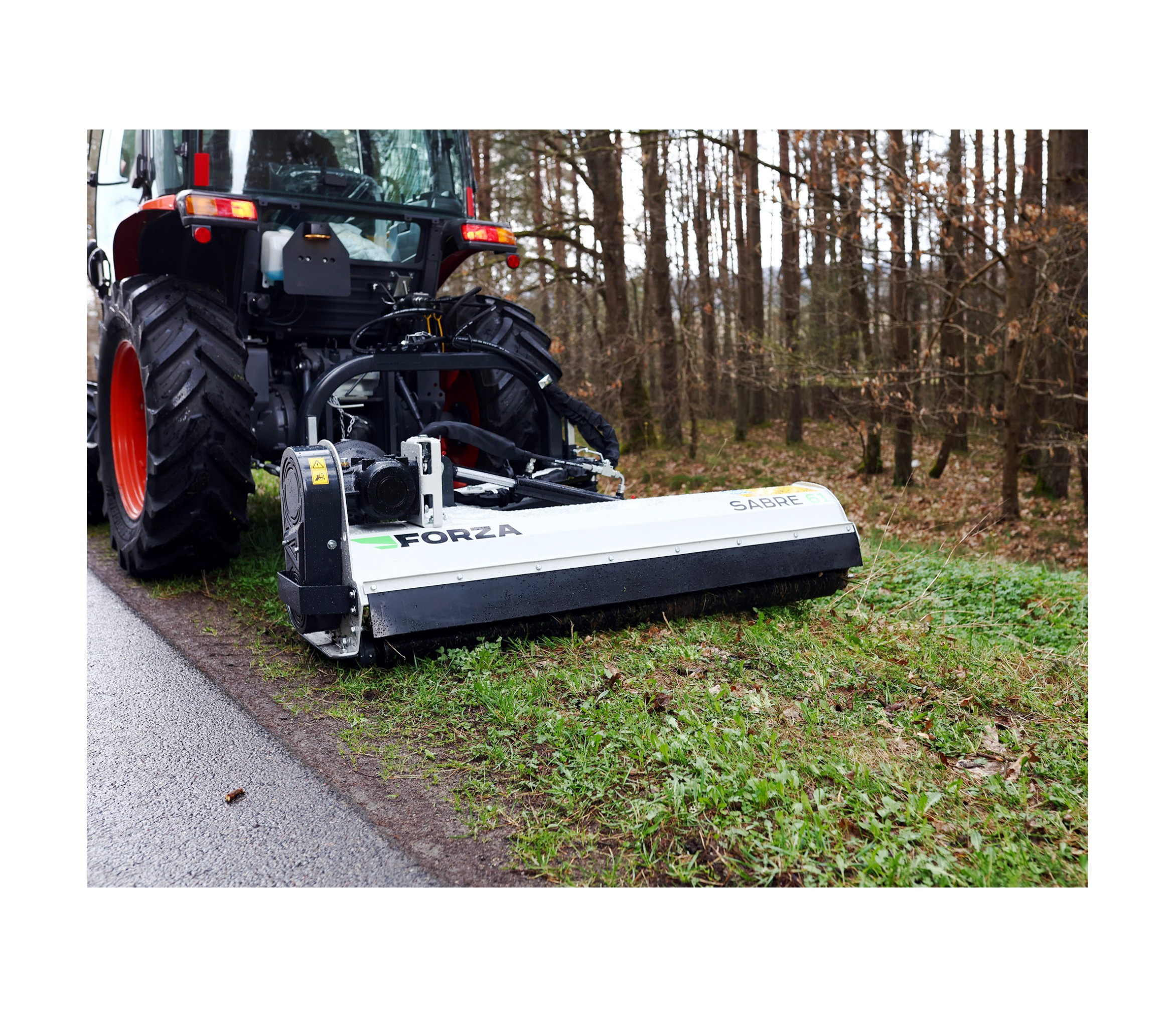 Sabre on tractor-lighter.jpg